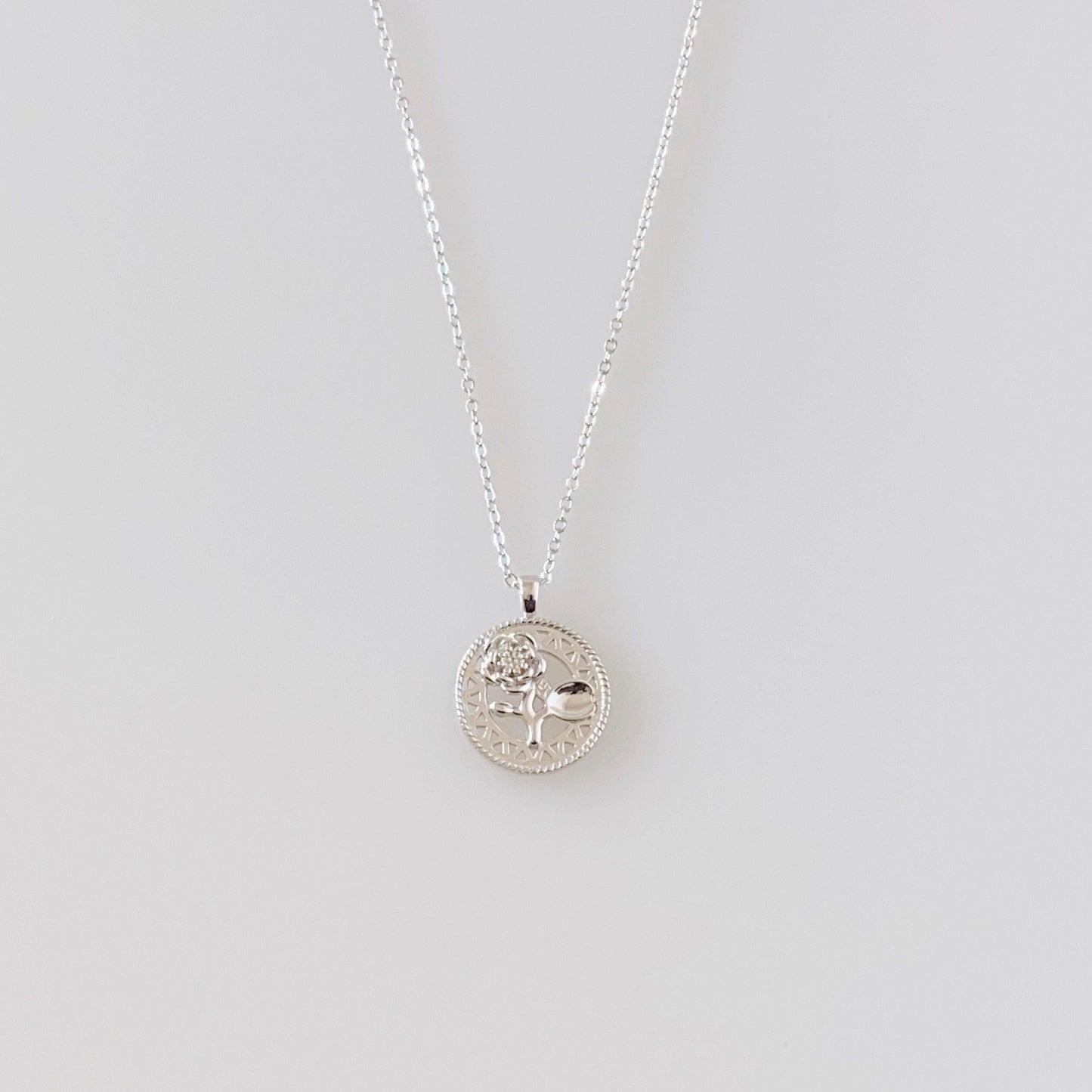 925 Sterling Silver Necklace Flower Charm Pendant - Gemzis