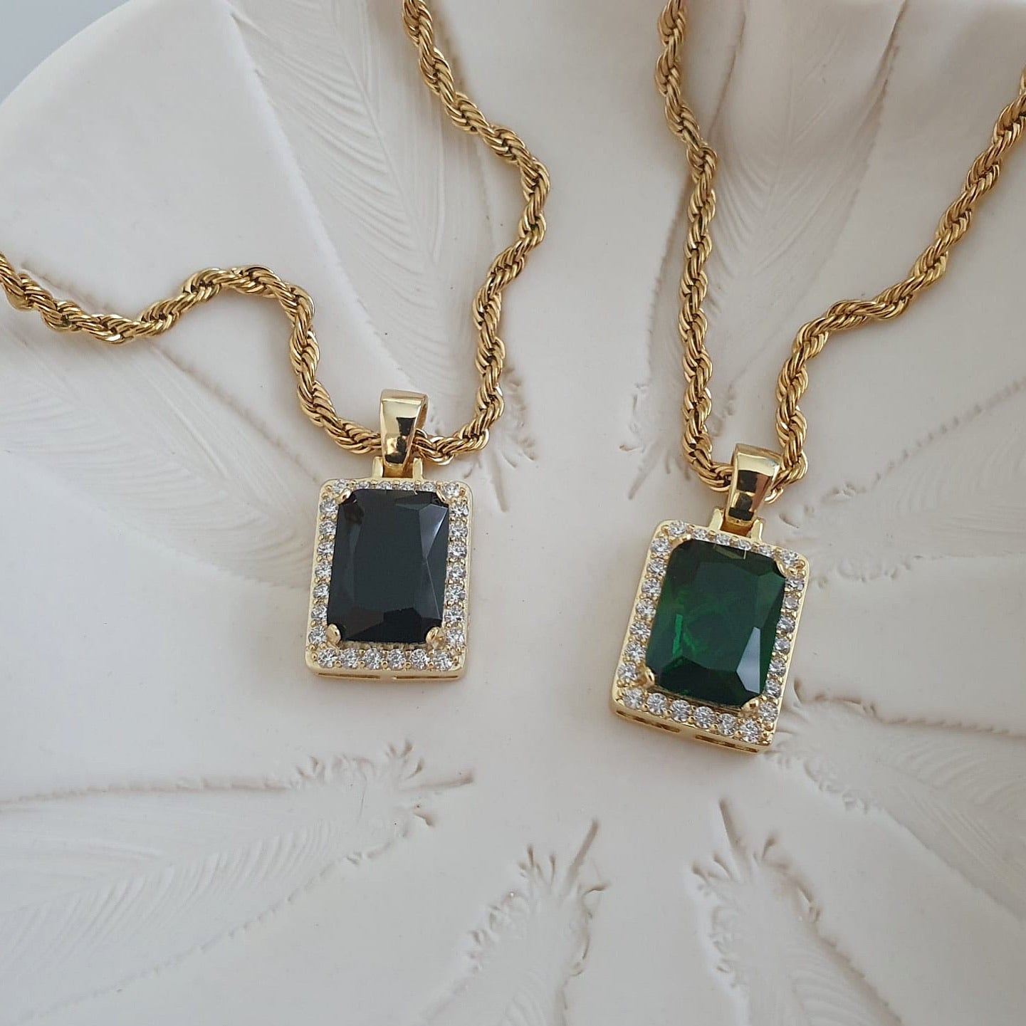 Ebony Necklace - Gemzis