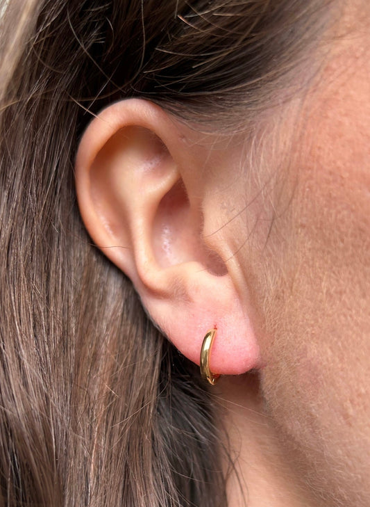 Essentials Mini Gold Huggie Hoop Earrings - Gemzis